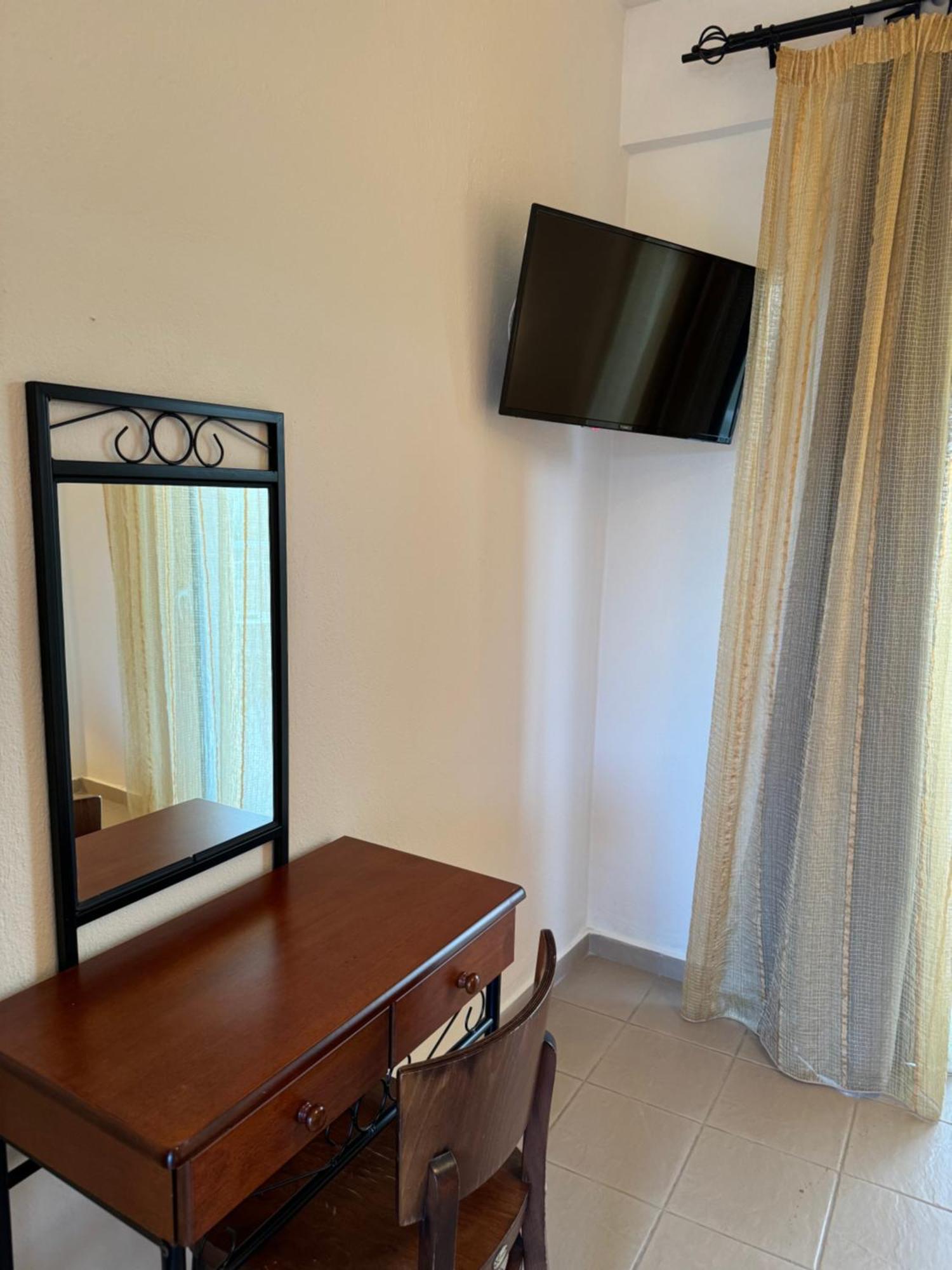 Dafnes Rooms Fúrka Kültér fotó